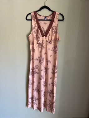 NWT Old Navy Blush Pink Silk Dress with Maroon Floral Print